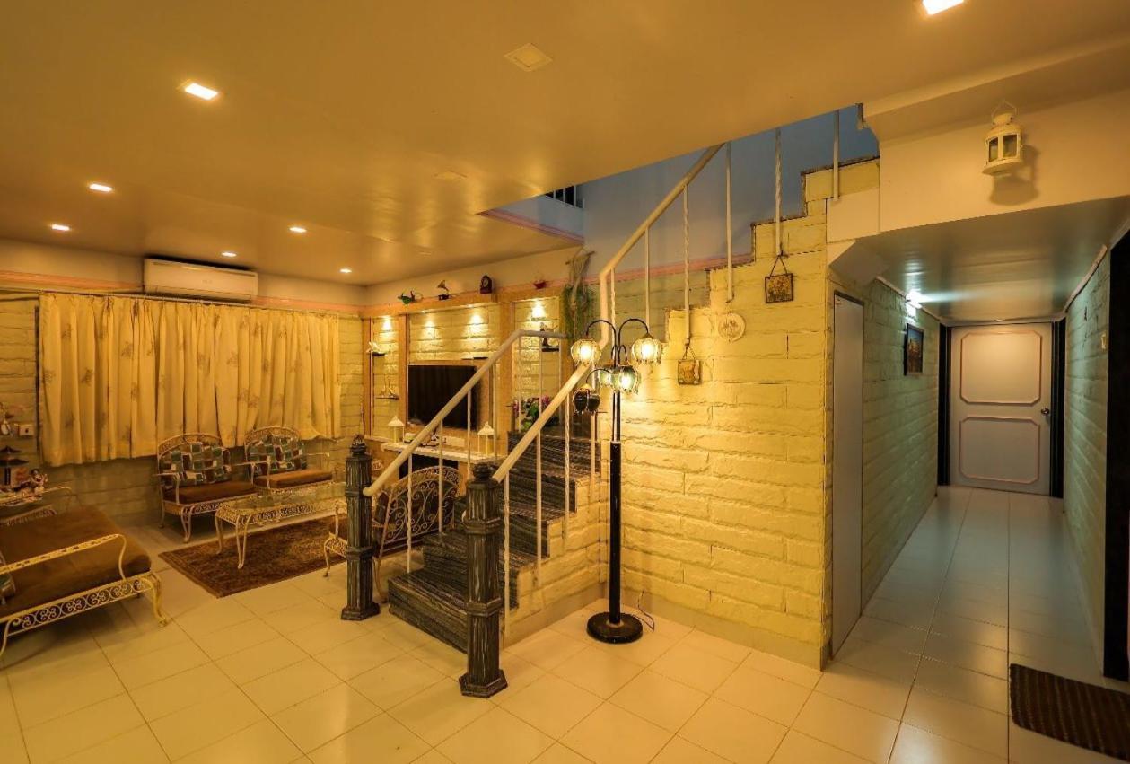 Valleycrest Villa With Swimming Pool Mahābaleshwar Eksteriør bilde